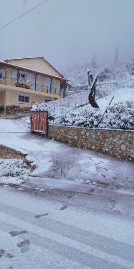 Polytimi House Villa Kalavryta Buitenkant foto