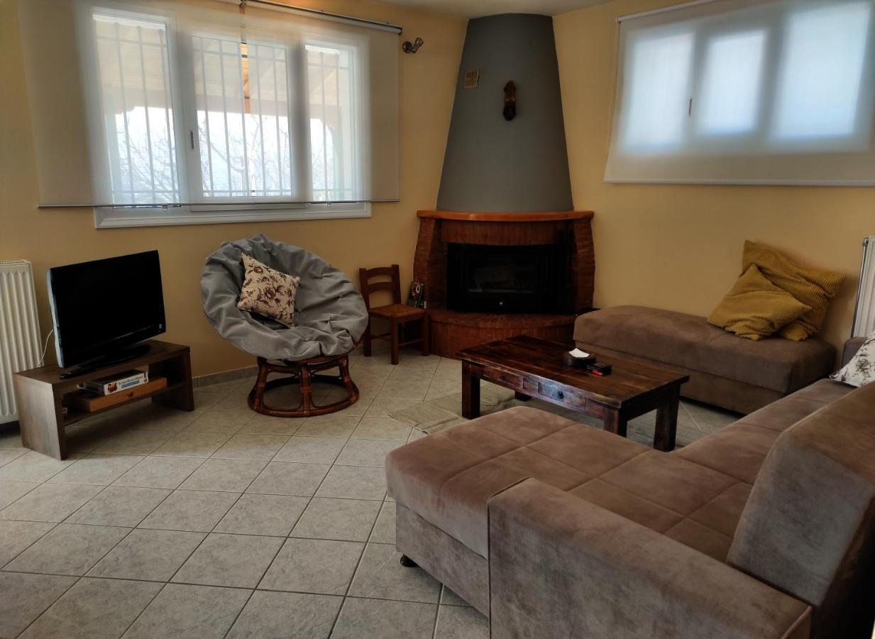 Polytimi House Villa Kalavryta Buitenkant foto